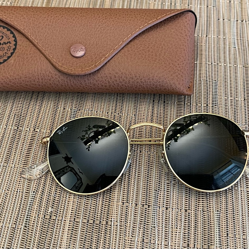 Ray-Ban Round metal RB3447 sun glass